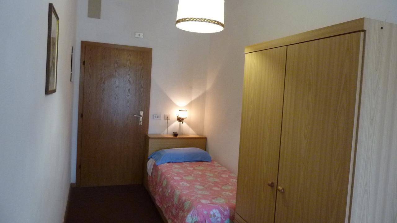 Hotel Terminus Levico Terme Eksteriør bilde