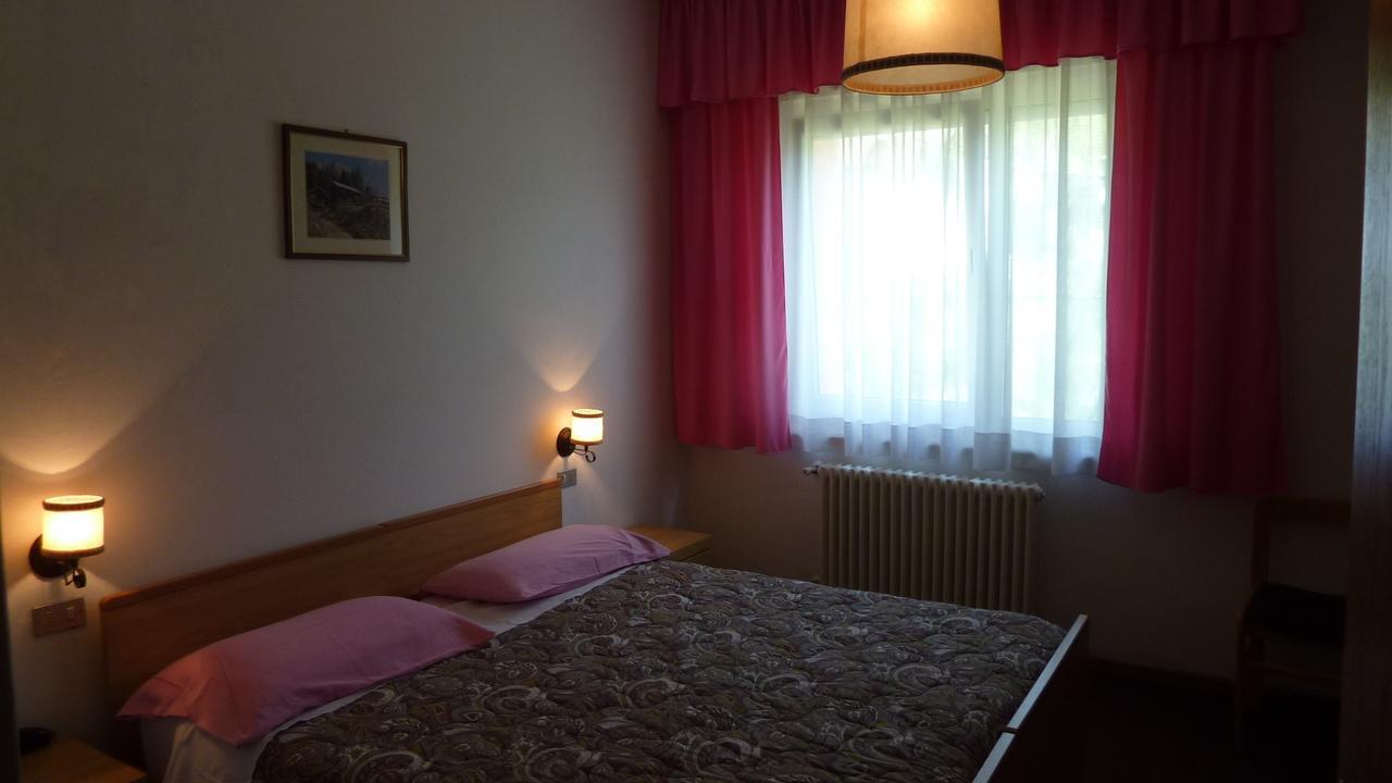 Hotel Terminus Levico Terme Eksteriør bilde